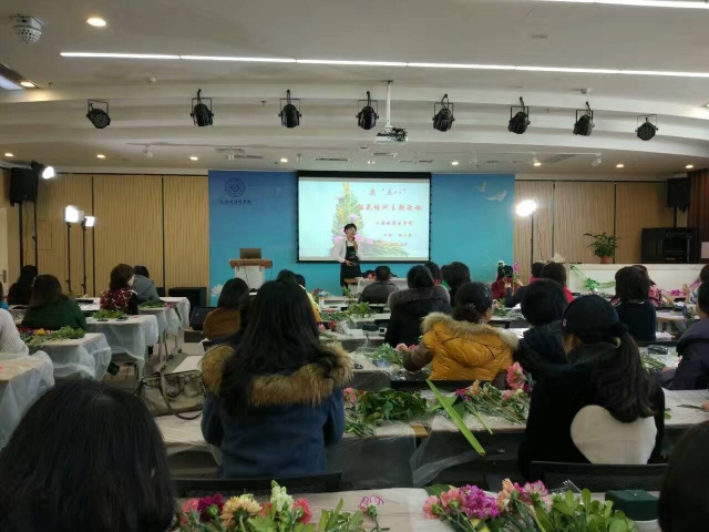 玩球直播APP下载